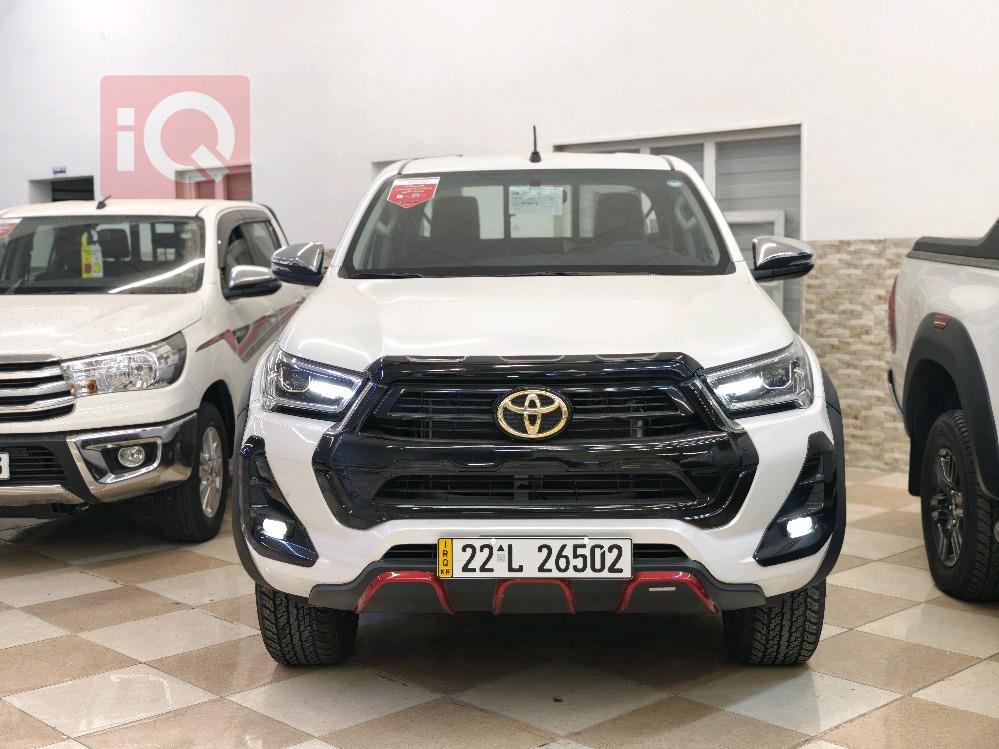 تويوتا هايلوكس